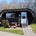 Plexus Hytterne Bed and Breakfast Holstebro